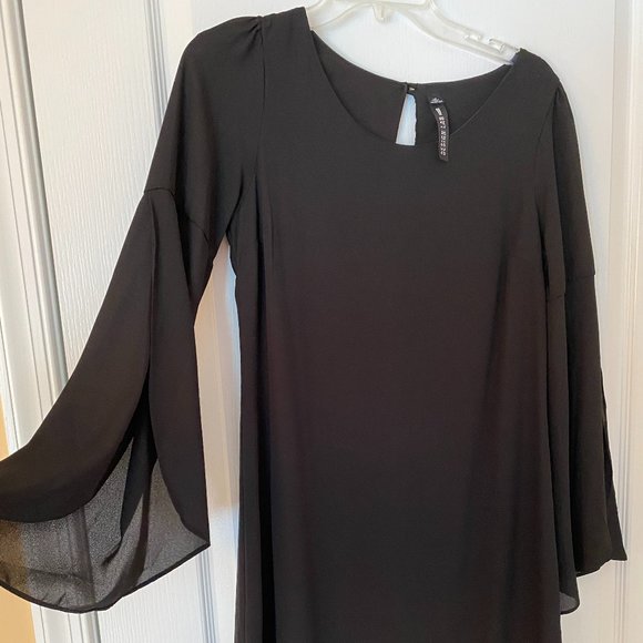 Design Lab Black Bell Sleeve Dress (S) - Picture 2 of 7